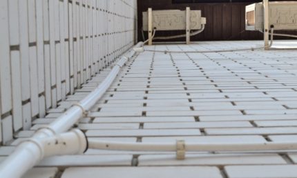 Kondensatableitung über die Leitung