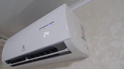 Вътрешен блок на климатик Electrolux Вътрешен блок на климатик Electrolux